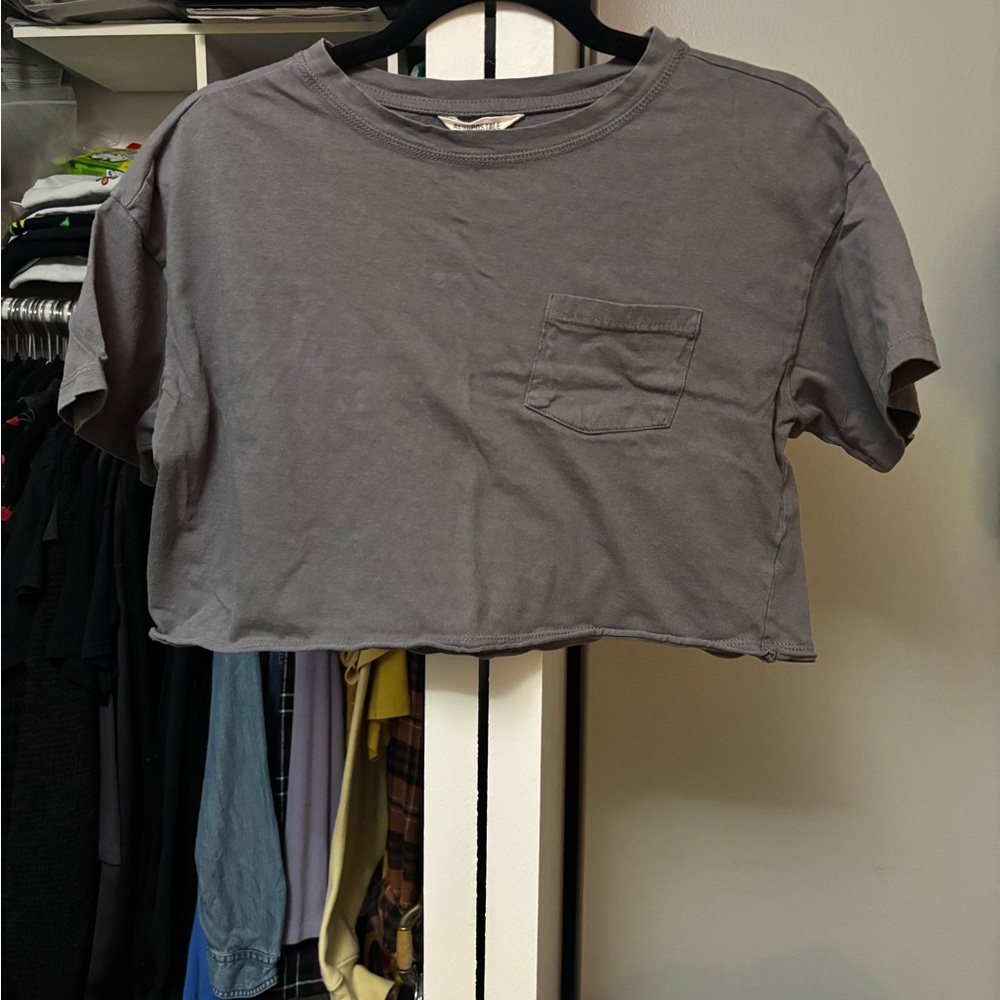 Aeropostale Charcoal Cropped Tee